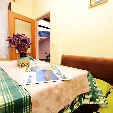 Apartment Moro *