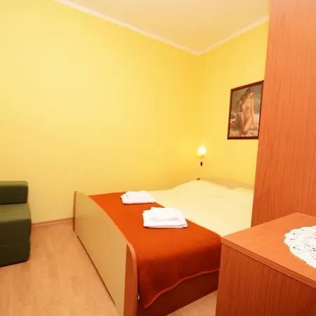 Moro Apartment Nin