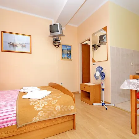 Apartment Moro *